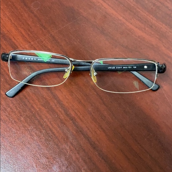 Prada glasses - Picture 2 of 3